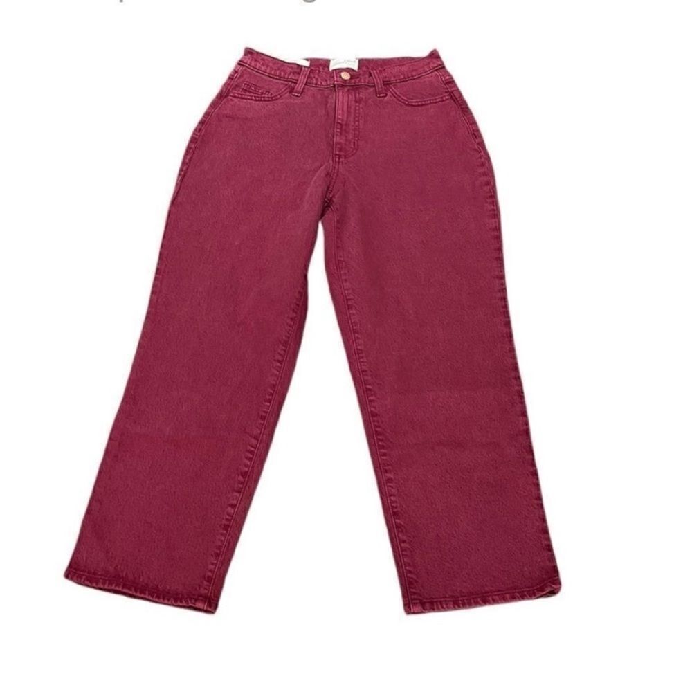 Universal Thread Women’s Vintage Stretch Vintage Straight Jeans, Size 2/26R, NWT
